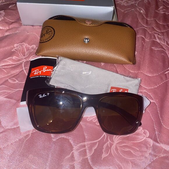 Ray-Ban Unisex Polarized Lightweight Sunglasses, RB4194 Light Havana 53mm - Picture 2 of 12